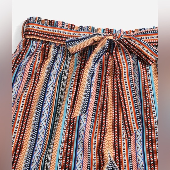 EUC 4X Shein Curve Belted Stripped Multicolored Shorts - Picture 3 of 7